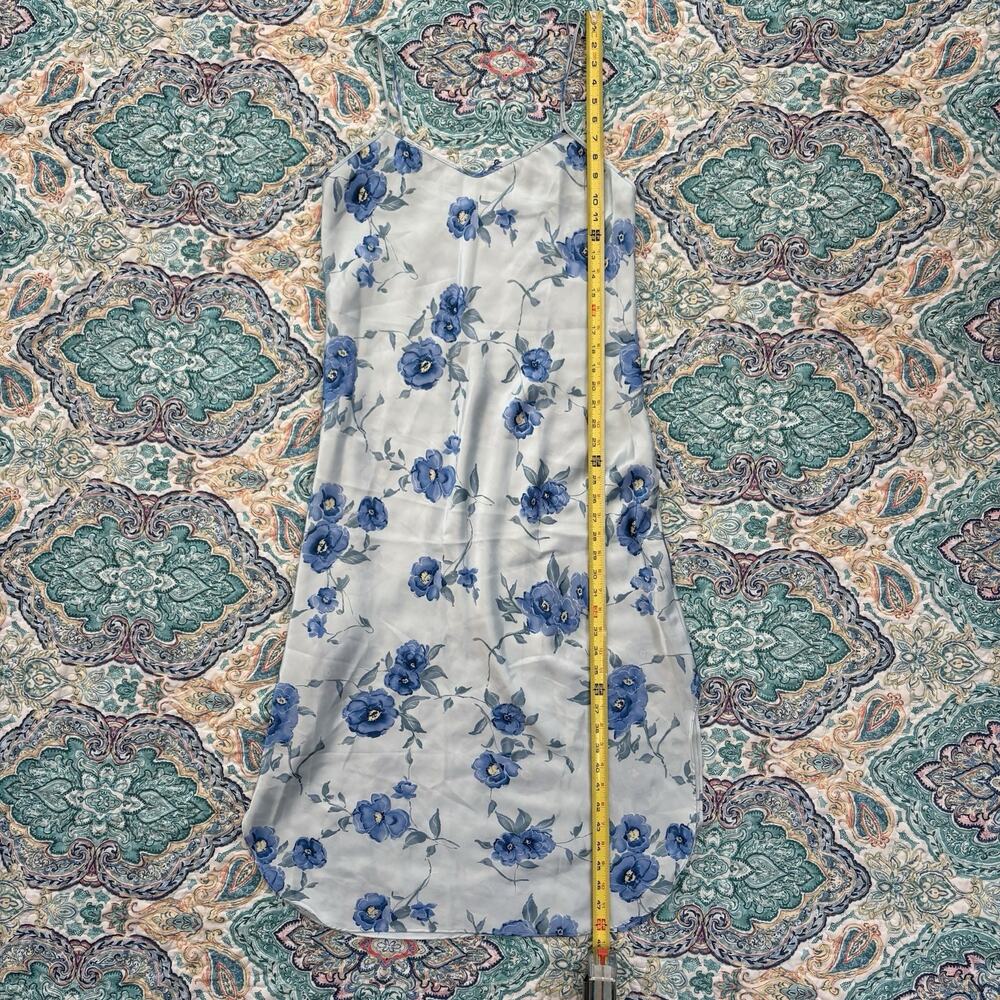 Private Luxuries Medium Silky Blue Night Gown dress Flower Print Shift Maxi - Picture 2 of 5